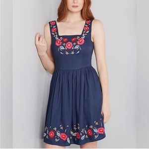 Cutie embroidered dress